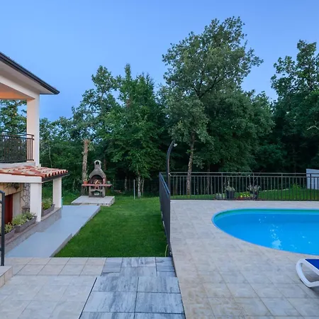 House Luka By Briskva * Krapan