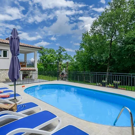 House Luka By Briskva * Krapan