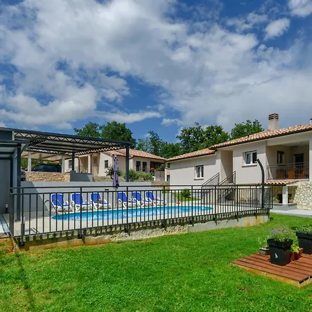 Villa House Luka By Briskva Krapan