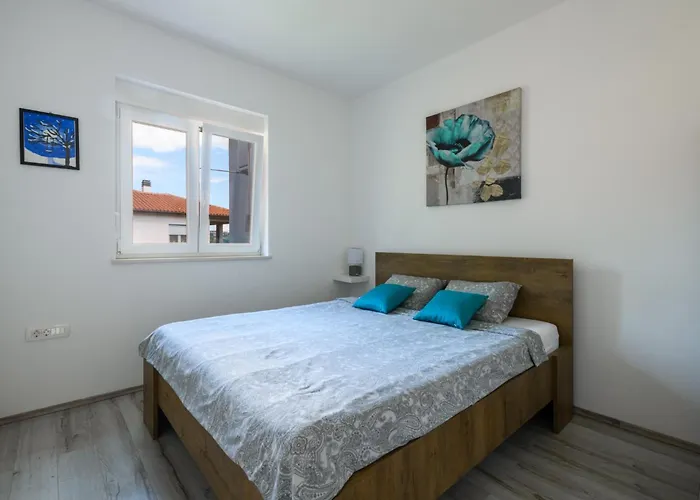 Vila House Luka By Briskva *