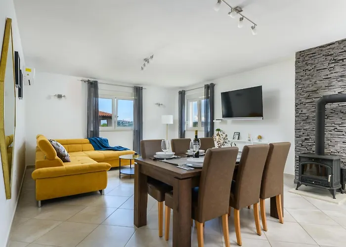 House Luka By Briskva * Krapan