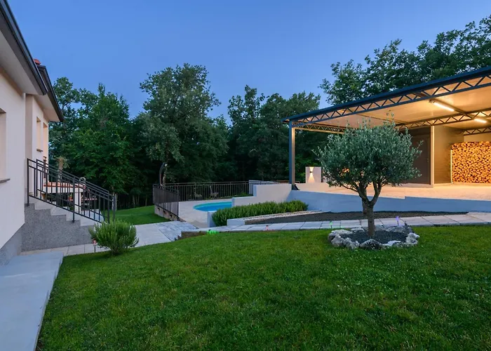 Vila House Luka By Briskva Krapan